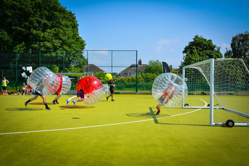 Bubble Football Etiquette: Do’s and Don’ts of the Game